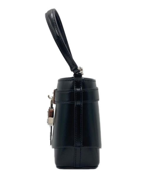 GIVENCHY（ジバンシィ）GIVENCHY (ジバンシィ) シャークロック マイクロレザー  バケットバッグ VF A 1203 BB60N3B00D 001 ブラックの古着・服飾アイテム
