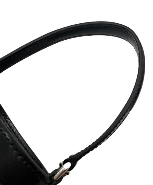 GIVENCHY（ジバンシィ）GIVENCHY (ジバンシィ) シャークロック マイクロレザー  バケットバッグ VF A 1203 BB60N3B00D 001 ブラックの古着・服飾アイテム