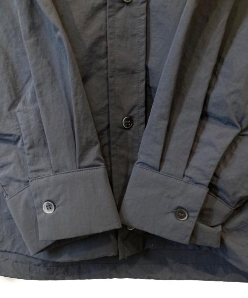 natto（ナット）natto (ナット) loose silhouette nylon shirt 01077 シャツ ネイビー サイズ:FREEの古着・服飾アイテム