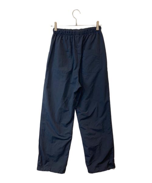 natto（ナット）natto (ナット) loose silhouette nylon pants 01012 パンツ ネイビー サイズ:FREEの古着・服飾アイテム