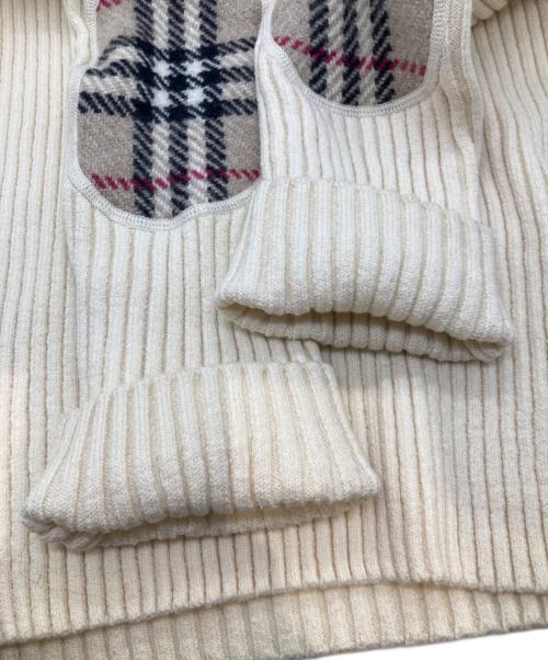 BURBERRY LONDON（バーバリーロンドン）BURBERRY LONDON (バーバリーロンドン) Vネックニット アイボリー サイズ:1の古着・服飾アイテム