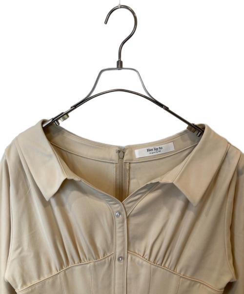 HER LIP TO（ハーリップトゥ）Her lip to (ハーリップトゥ) Pleated Open Shirt Dress　長袖ワンピース　1241305002 ベージュ サイズ:Sの古着・服飾アイテム