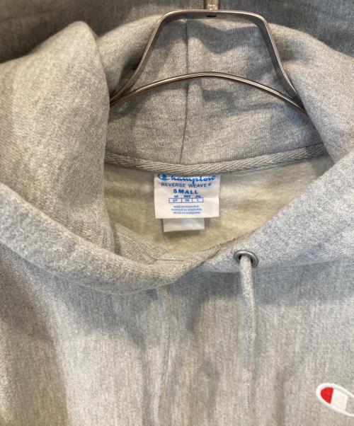 Champion（チャンピオン）Champion (チャンピオン) リバースウィーブスウェットパーカー グレー サイズ:Sの古着・服飾アイテム
