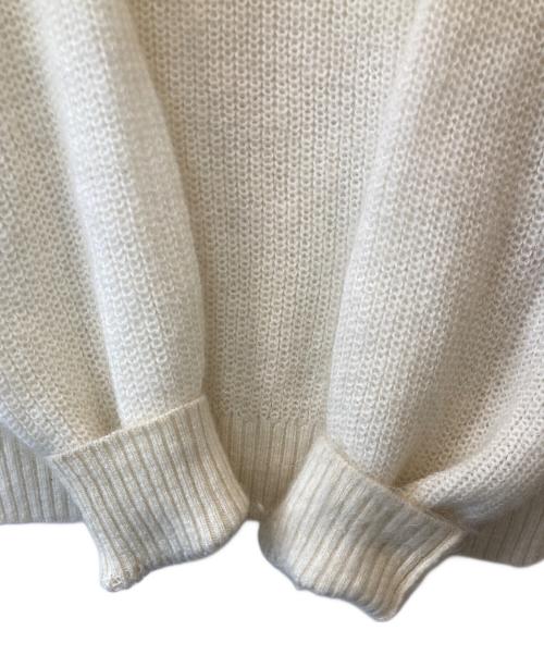 BLUE LABEL CRESTBRIDGE（ブルーレーベルクレストブリッジ）BLUE LABEL CRESTBRIDGE (ブルーレーベルクレストブリッジ) エアリーウールニットプルオーバー ベージュ サイズ:38の古着・服飾アイテム