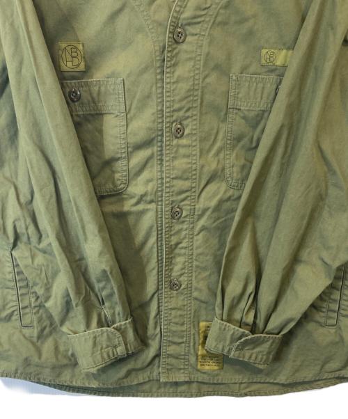 NEIGHBORHOOD（ネイバーフッド）NEIGHBORHOOD (ネイバーフッド) NC C-SHIRT LS　221YTNH-SHM01 カーキ サイズ:Sの古着・服飾アイテム