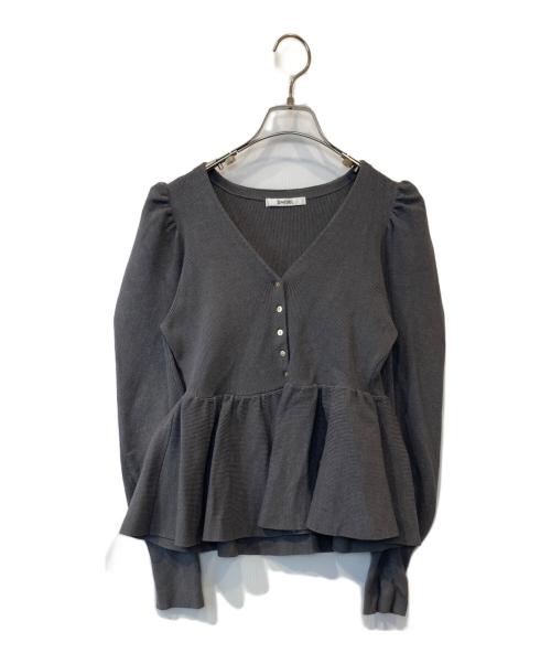 Snidel（スナイデル）Snidel (スナイデル) ペプラムパフスリーブニット　SWNT244284 グレー サイズ:Fの古着・服飾アイテム