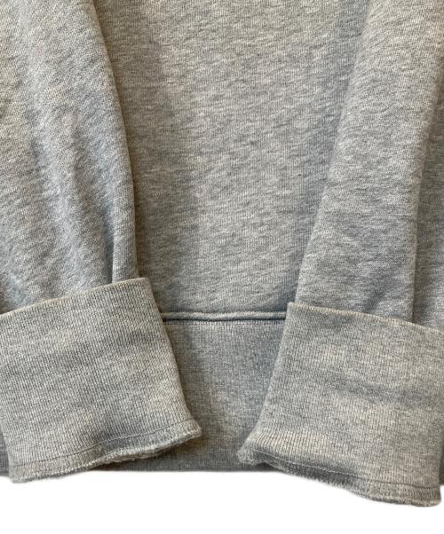 maison kitsune（メゾンキツネ）MAISON KITSUNE (メゾンキツネ) CHILLAX FOX PATCH パーカー IU00355KM0001 グレー サイズ:Lの古着・服飾アイテム