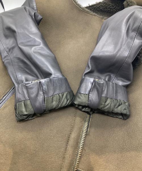 Cinquanta（チンクワンタ）Cinquanta (チンクワンタ) ムートンジャケット 5312 カーキ×ネイビー サイズ:38の古着・服飾アイテム