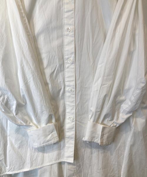 ENFOLD（エンフォルド）ENFOLD (エンフォルド) SOMELOS ランダムフレアSHIRT　300ES330-3300 ホワイト サイズ: 38の古着・服飾アイテム