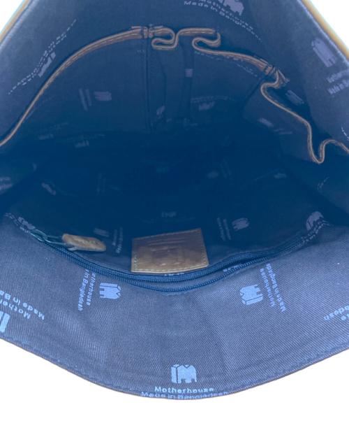 MOTHERHOUSE（マザーハウス）MOTHERHOUSE (マザーハウス) レザーショルダーバッグ ブラウンの古着・服飾アイテム