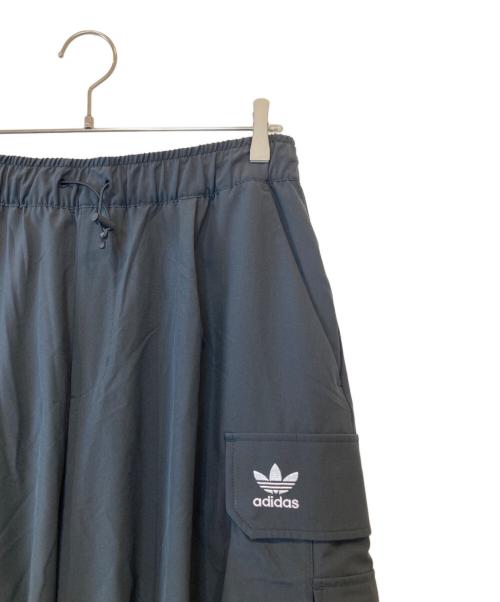 adidas（アディダス）adidas (アディダス) カーゴパンツ　IY9495 ブラック サイズ:Lの古着・服飾アイテム