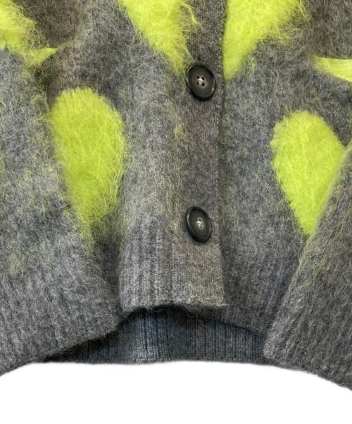 moyan AFRICA（モヤンアフリカ）moyan AFRICA (モヤンアフリカ) LOVEBOMB BRUSHED KINT CARDIGAN グレー×グリーン サイズ:Lの古着・服飾アイテム