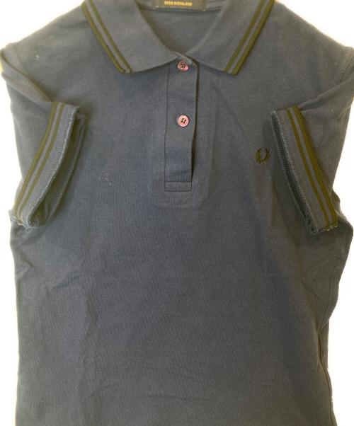 FRED PERRY（フレッドペリー）FRED PERRY (フレッドペリー) ポロシャツ　G5801 ネイビー サイズ: UK8の古着・服飾アイテム