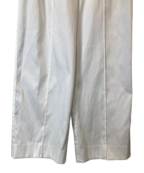 YORI（ヨリ）YORI (ヨリ) スプリングサテンワイドパンツ　YR22-23021SP ホワイト サイズ:38の古着・服飾アイテム