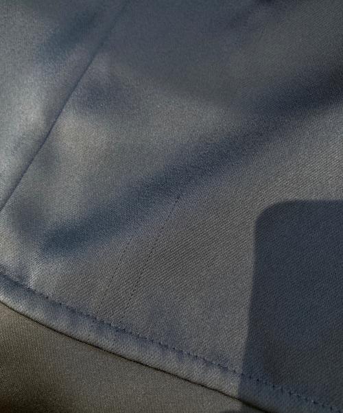 anuans（アニュアンス）anuans (アニュアンス) カットアウトダブルサテンワンピース 1522330550-0 ネイビー サイズ:FREEの古着・服飾アイテム