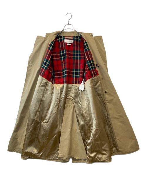 ALEXANDER McQUEEN（アレキサンダーマックイーン）ALEXANDER McQUEEN (アレキサンダーマックイーン) トレンチコート　567737 QNS34 ベージュ サイズ:44の古着・服飾アイテム