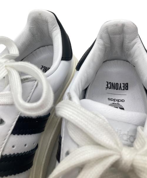 adidas（アディダス）adidas (アディダス) BEYONCE (ビヨンセ) SUPERSTAR PLATFORM CLOUD FY7730 スニーカー ホワイト サイズ:24.5cmの古着・服飾アイテム