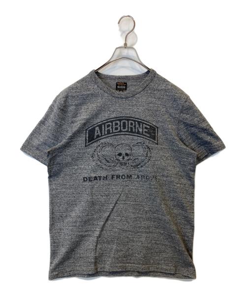 THE REAL McCOY'S（ザ・リアルマッコイズ）THE REAL McCOY'S (ザ・リアルマッコイズ) AIRBORNE Tシャツ グレー サイズ:40の古着・服飾アイテム