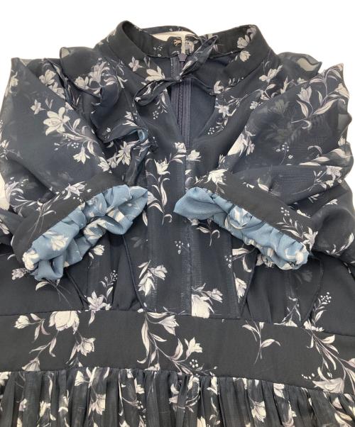 MERCURY DUO（マーキュリーデュオ）MERCURY DUO (マーキュリーデュオ) 花柄ラッフルプリーツティアードワンピース　002420303401 ネイビー サイズ:Mの古着・服飾アイテム