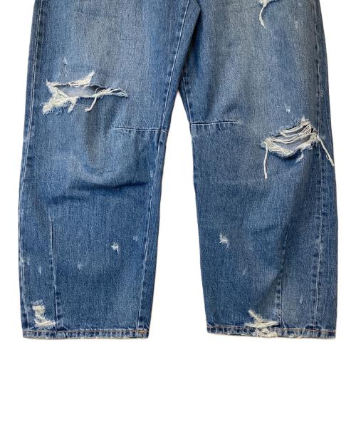 ZARA（ザラ）ZARA (ザラ) TRF クラッシュ加工入りバギーバルーンミッドライズデニムパンツ インディゴ サイズ:EUR 40の古着・服飾アイテム