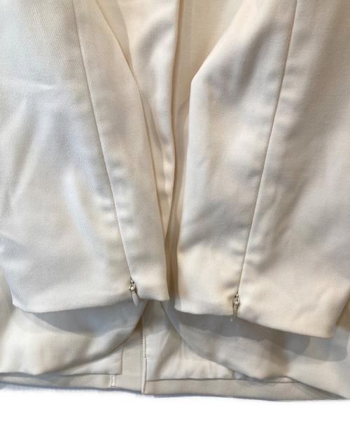 anuans（アニュアンス）anuans (アニュアンス) ミドルレングススリットスリーブジャケット　1523501374 アイボリー サイズ:FREEの古着・服飾アイテム