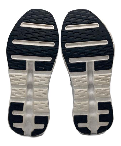 on（オン）on (オン) Cloudtilt　3ME10101430 ホワイト サイズ:26.5cmの古着・服飾アイテム