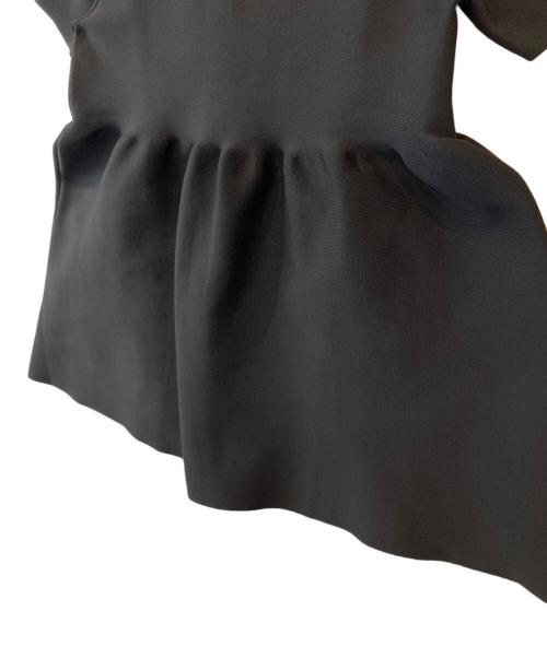 UNITED ARROWS TOKYO（ユナイテッドアローズトウキョウ）UNITED ARROWS TOKYO (ユナイテッドアローズトウキョウ) ペプラム ショートスリーブ ニット ブラック サイズ: Freeの古着・服飾アイテム