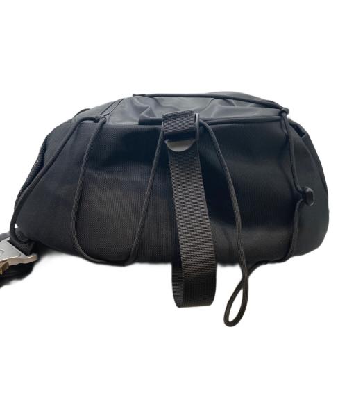 ADRER（アドラー）ADRER (アドラー) cobra buckle nylon one shoulder bag ブラック サイズ:表示がないため不明の古着・服飾アイテム