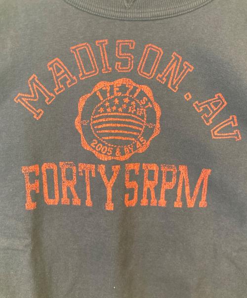 45rpm（45アールピーエム）45rpm (45アールピーエム) プリントスウェット　 MADISON AV ネイビー サイズ:4の古着・服飾アイテム