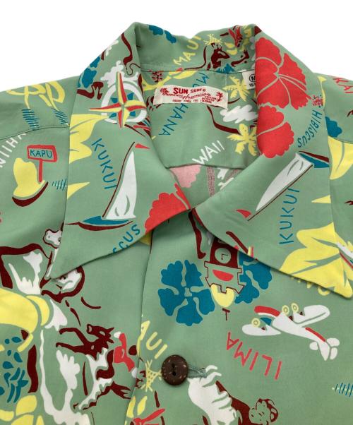 Sun Surf（サンサーフ）Sun Surf (サンサーフ) RAYON HAWAIIAN SHIRT “SYMBOL OF THE ISLANDS”　SS39026 グリーン サイズ:Mの古着・服飾アイテム