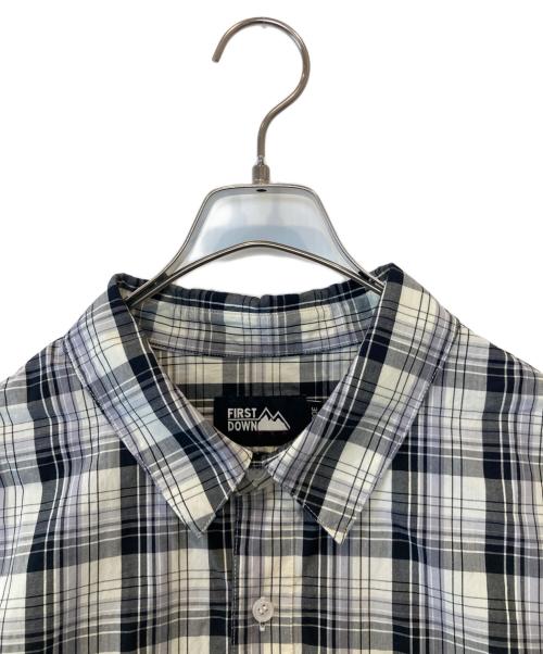 FIRST DOWN（ファーストダウン）FIRST DOWN (ファーストダウン) マドラスチェック ショートスリーブ シャツ　F891082　25SS ブラック×ホワイト サイズ: XL 未使用品の古着・服飾アイテム