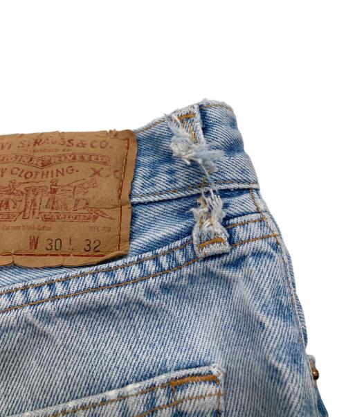 LEVI'S（リーバイス）LEVI'S (リーバイス) デニムパンツ 00501-0115 インディゴ サイズ: W30×L31の古着・服飾アイテム
