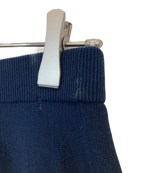 自由区（ジユウク）自由区 (ジユウク) VERY (ヴェリィ) SUPPLE LACE KNIT セットアップ OPWMKM6252 ネイビー サイズ:40の古着・服飾アイテム