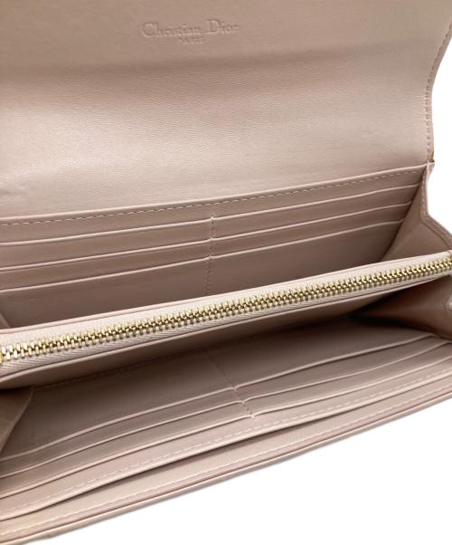 Christian Dior（クリスチャン ディオール）Christian Dior (クリスチャン ディオール) カナージュ 長財布 33-MA-0138 ピンクの古着・服飾アイテム