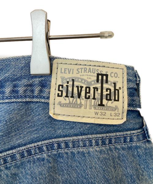 LEVI'S（リーバイス）LEVI'S (リーバイス) SILVERTAB ストレートデニムパンツ A3666-0000 インディゴ サイズ:W32×L32の古着・服飾アイテム