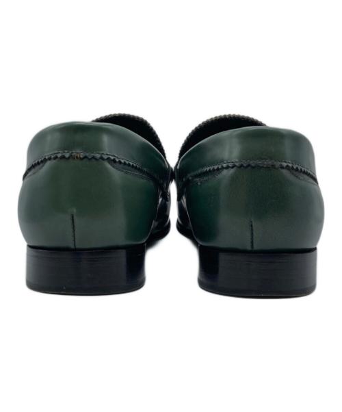 BARNEYS NEWYORK（バーニーズ・ニューヨーク）BARNEYS NEWYORK (バーニーズ・ニューヨーク) ローファー グリーン サイズ:40の古着・服飾アイテム