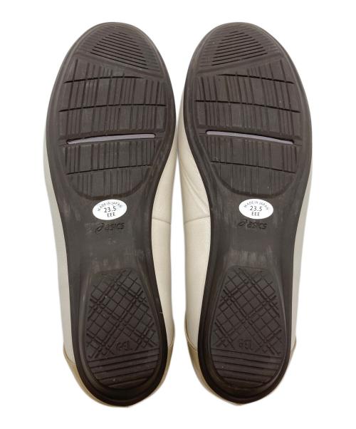 asics（アシックス）asics (アシックス) Pedala アイボリー サイズ:23.5cmの古着・服飾アイテム