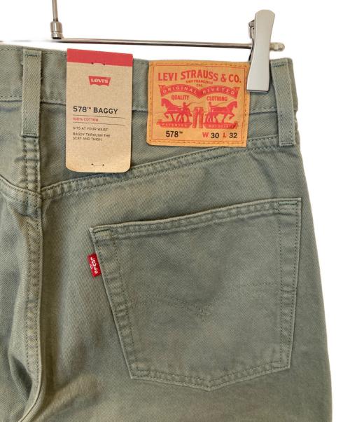 LEVI'S（リーバイス）LEVI'S (リーバイス) 578バギーパンツ　A4750-0013 オリーブ サイズ:W30×L32 未使用品の古着・服飾アイテム
