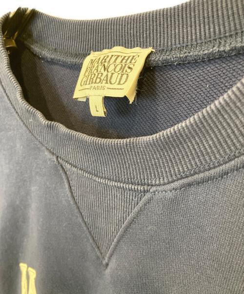 MARITHE+FRANCOIS GIRBAUD（マリテフランソワジルボー）MARITHE+FRANCOIS GIRBAUD (マリテフランソワジルボー) FLOWER GRAPHIC SWEATSHIRT　ｽｳｪｯﾄ　2460010661 ネイビー サイズ:Lの古着・服飾アイテム