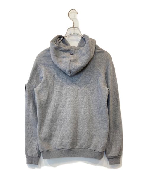 PEARLY GATES（パーリーゲイツ）PEARLY GATES (パーリーゲイツ) パーカー 053-2262091 グレー サイズ:4の古着・服飾アイテム