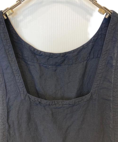 nest Robe（ネストローブ）nest Robe (ネストローブ) リネン墨インディゴ染めエプロンワンピース　01251-1136 ネイビー サイズ:FREEの古着・服飾アイテム