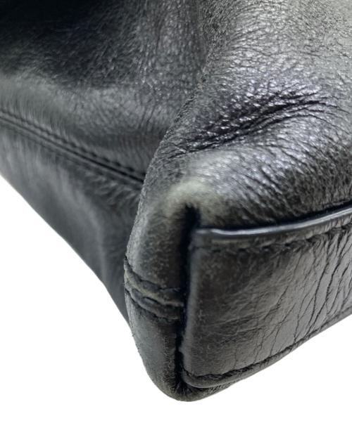 TORY BURCH（トリーバーチ）TORY BURCH (トリーバーチ) フラップショルダーバッグ　HSP037 ブラックの古着・服飾アイテム