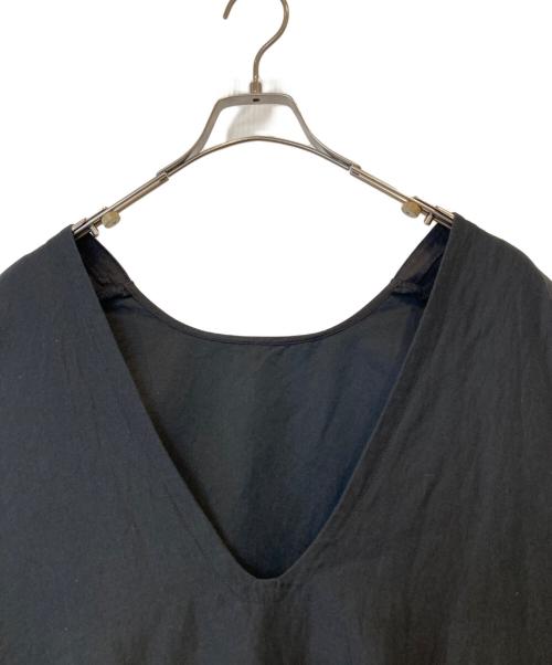 nest Robe（ネストローブ）nest Robe (ネストローブ) コットンラミーバックサテン2wayワンピース 01214-1104-2 ブラック サイズ:FREEの古着・服飾アイテム