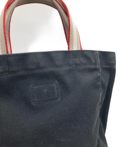 ANYA HINDMARCH（アニヤ・ハインドマーチ）ANYA HINDMARCH (アニヤハインドマーチ) LUNCHトート グレーの古着・服飾アイテム