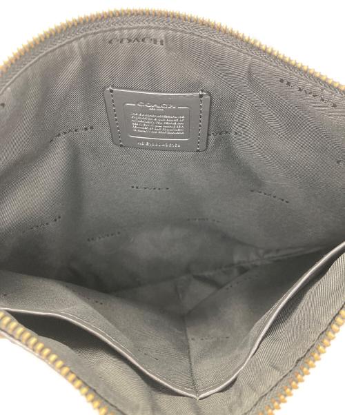 COACH（コーチ）COACH (コーチ) クラッチバッグ　36169 ブラウンの古着・服飾アイテム