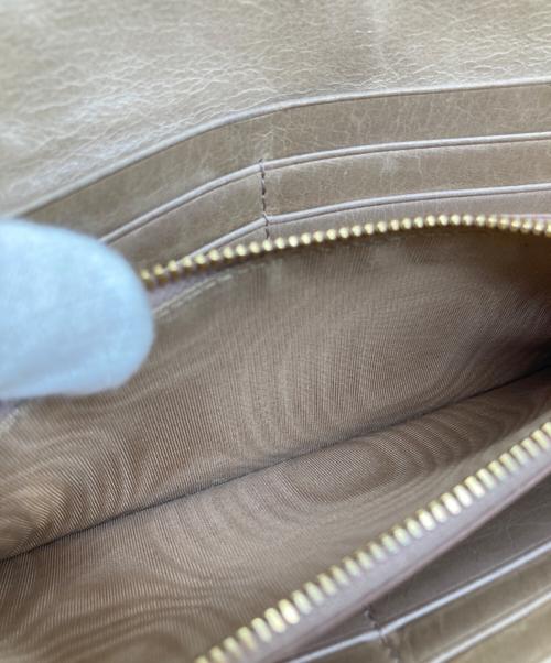 MIU MIU（ミュウミュウ）MIU MIU (ミュウミュウ) マテラッセ長財布  245 ベージュの古着・服飾アイテム