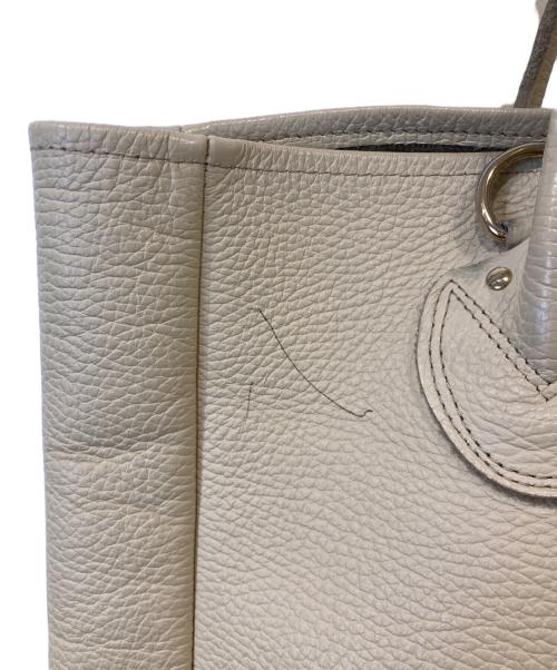 YOUNG & OLSEN The DRYGOODS STORE（ヤングアンドオルセン ザ ドライグッズストア）YOUNG & OLSEN The DRYGOODS STORE (ヤングアンドオルセン ザ ドライグッズストア) レザートートバッグ ベージュの古着・服飾アイテム