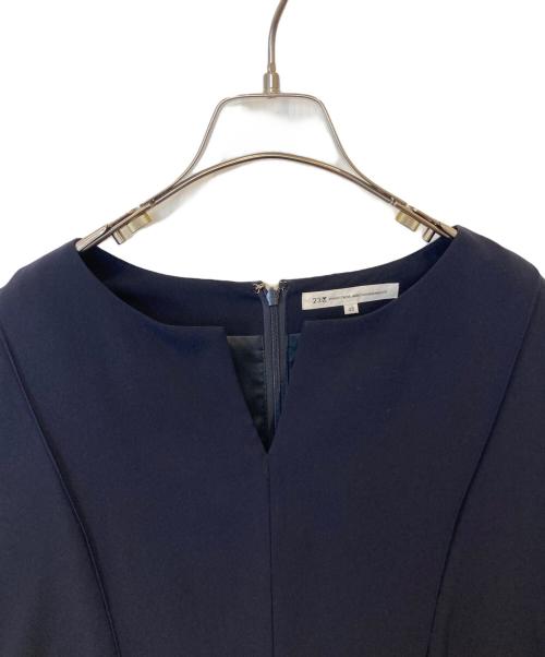 23区（ニジュウサンク）23区 (ニジュウサンク) ウールジョーゼット フィットアンドフレア ワンピース ネイビー サイズ:48の古着・服飾アイテム