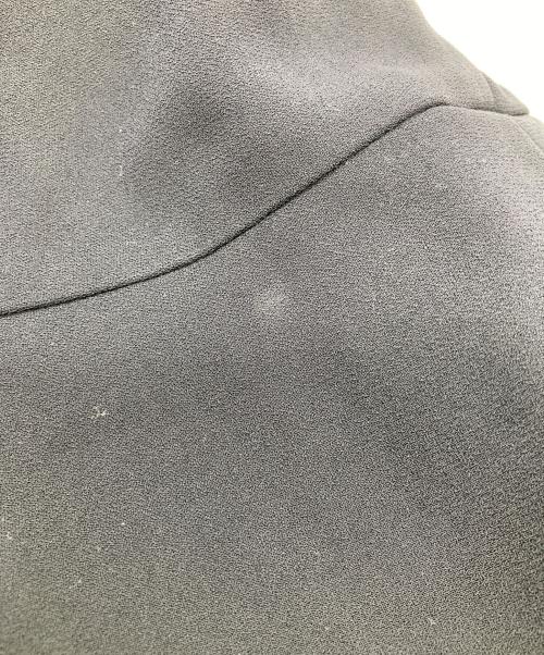 23区（ニジュウサンク）23区 (ニジュウサンク) ウールジョーゼット フィットアンドフレア ワンピース ネイビー サイズ:48の古着・服飾アイテム