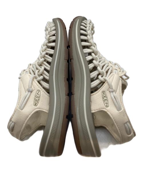 KEEN（キーン）KEEN (キーン) ユニークサンダル 1018698 アイボリー サイズ:24.5㎝の古着・服飾アイテム